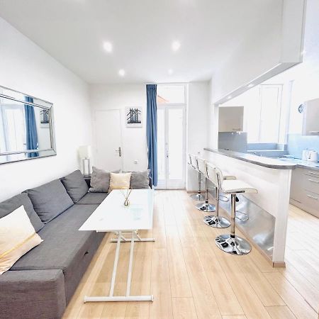 1 Bedroom Flat With Balcony Cannes Center Croisette 6Ppl Exteriör bild